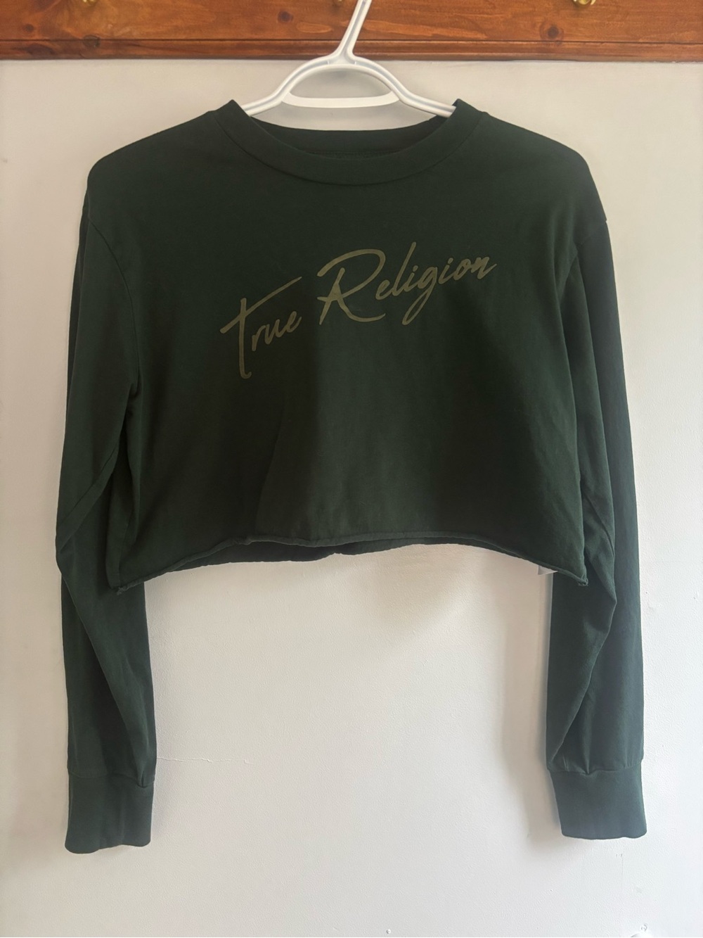 True Religion Cropped Long Sleeve Top in Forest Green with Script Logo